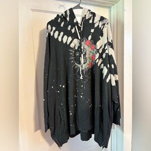 Torrid Charcoal and White Tie-Dye Hoodie with pockets